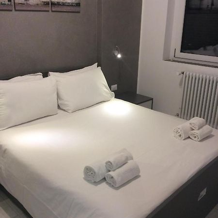 Apartamento Dolce Riposo Cinisello Balsamo Exterior foto
